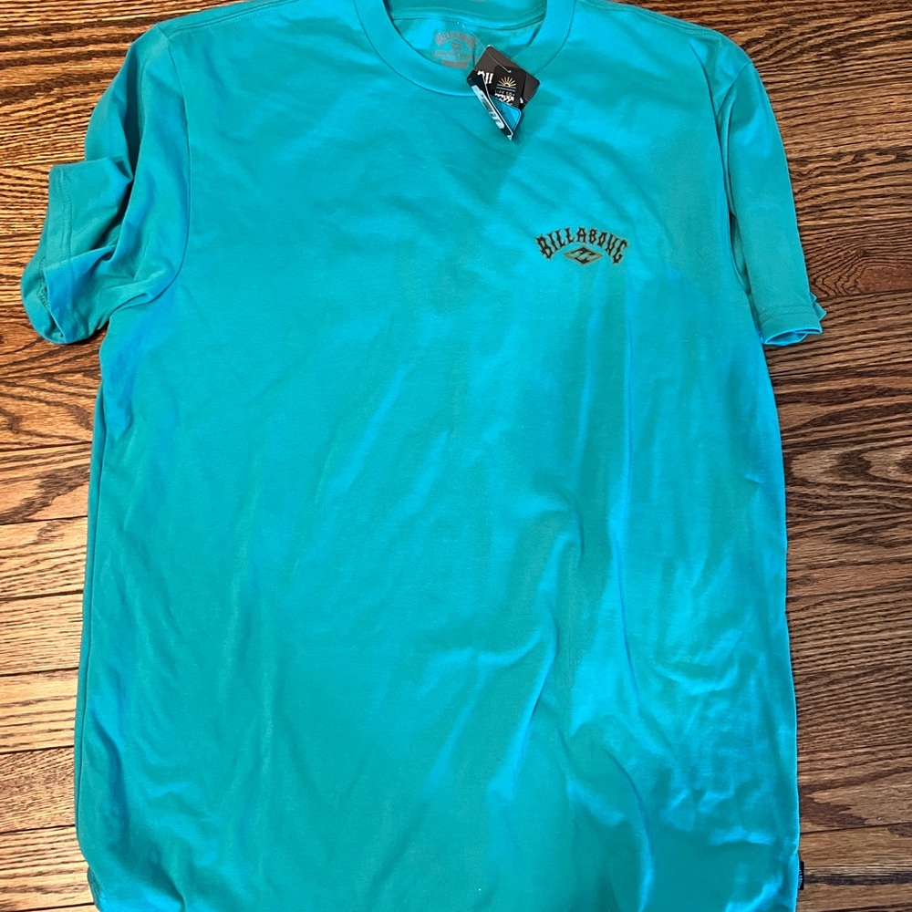 NWT billabong t shirt size large